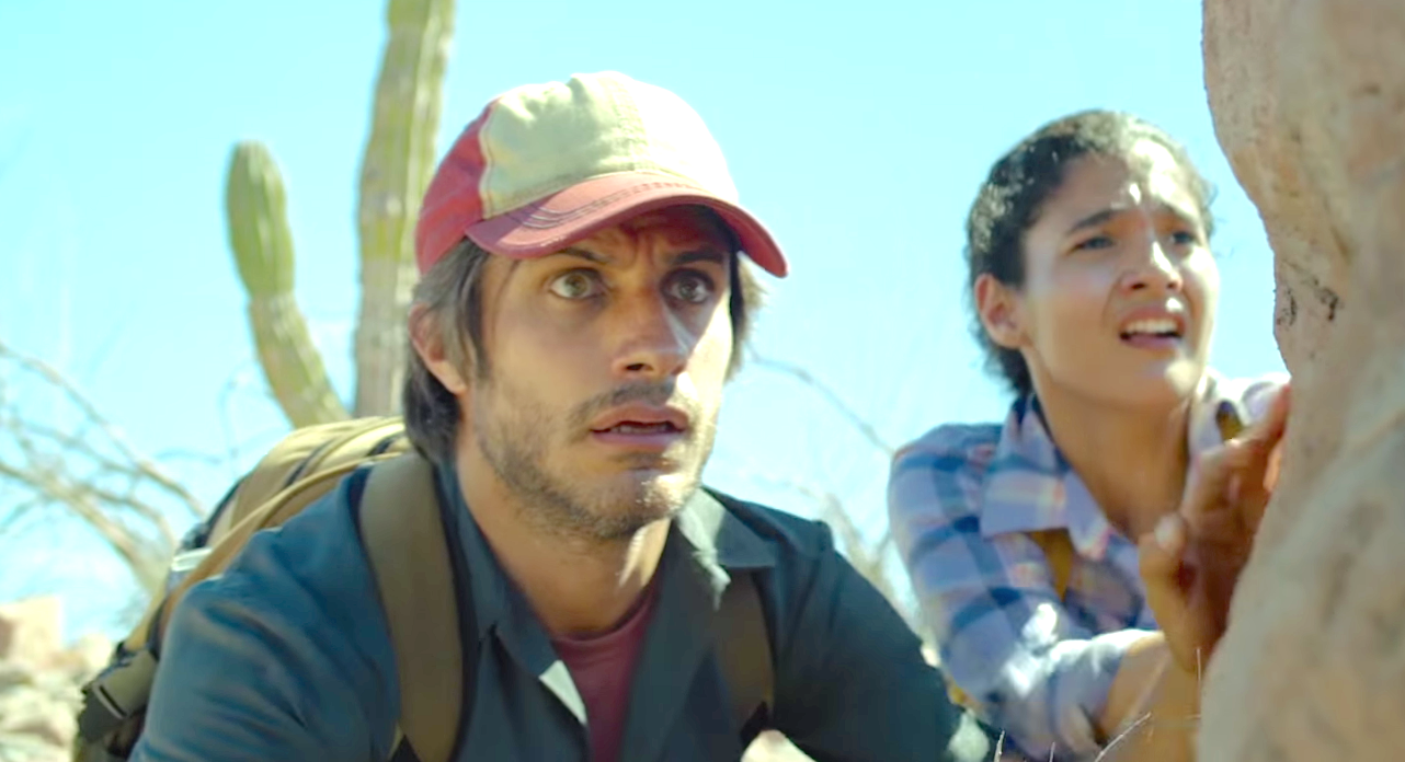 Desierto (2015), Gael Garcia Bernal, Alondra Hidalgo