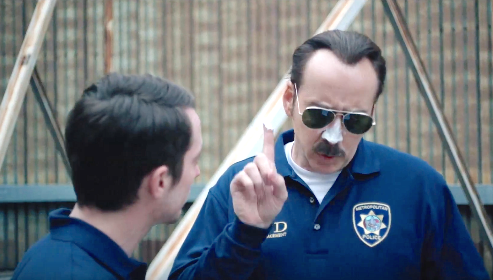 The Trust (2016), Elijah Wood, Nicolas Cage.