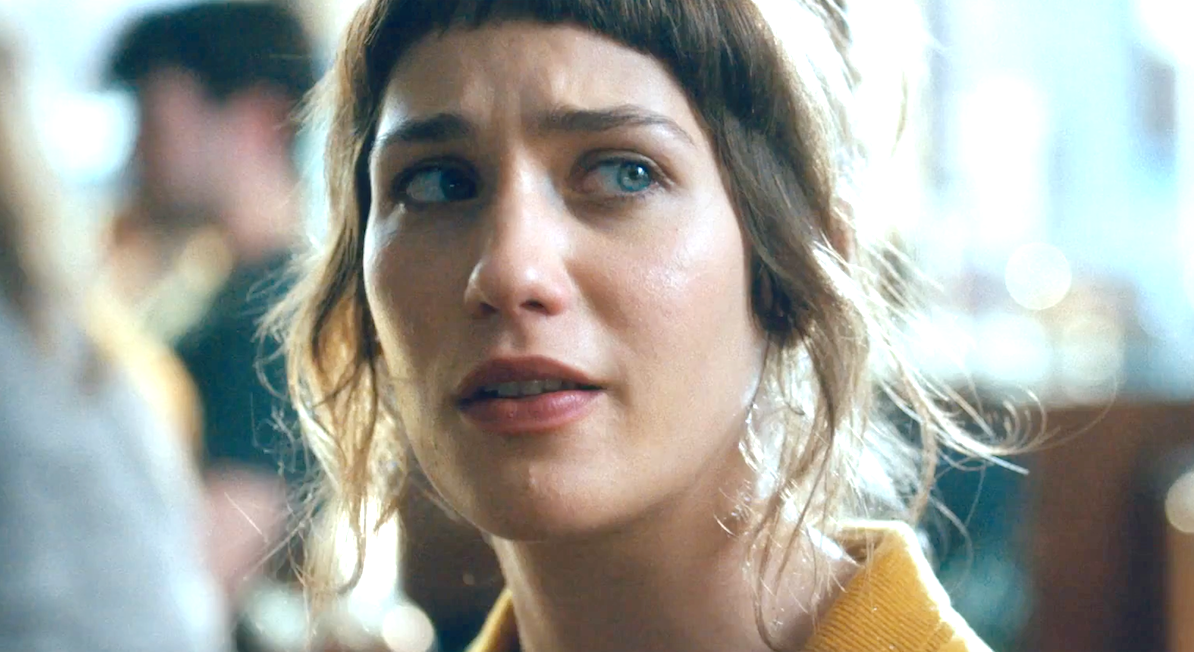 Gemini (2017), Lola Kirke