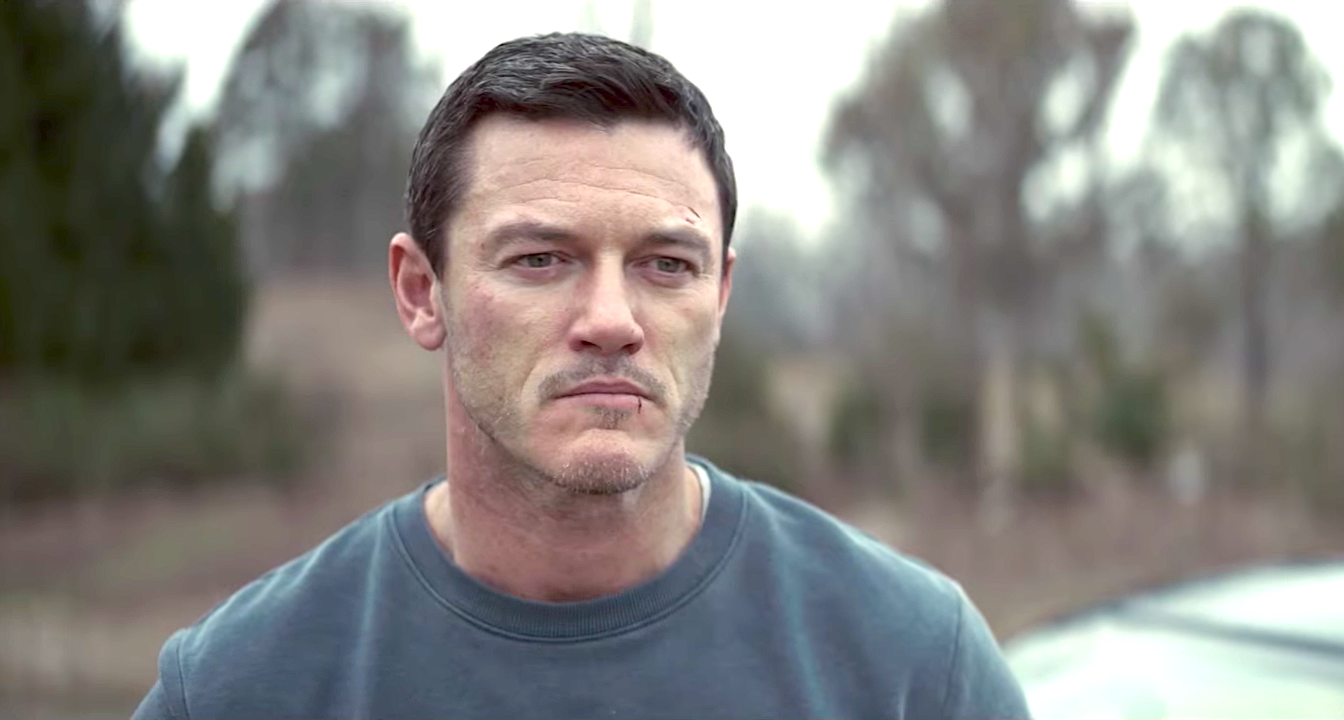 10x10 (2018), Luke Evans