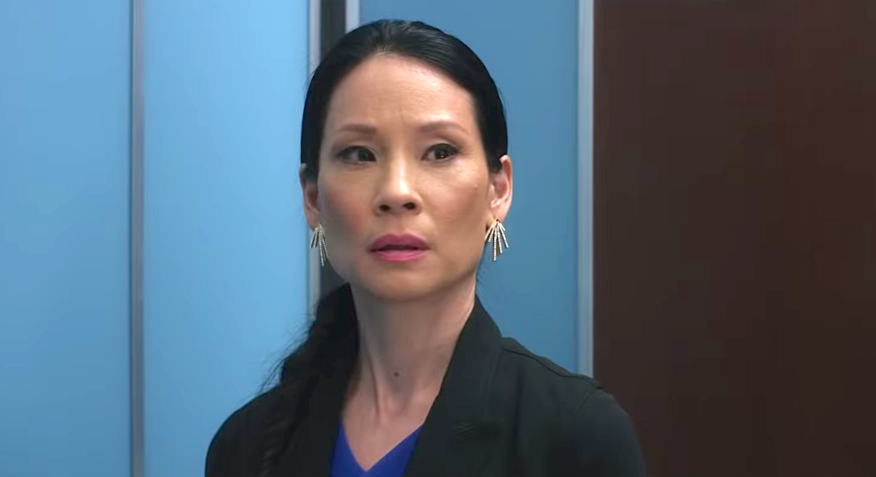 Set It Up (2018), Lucy Liu