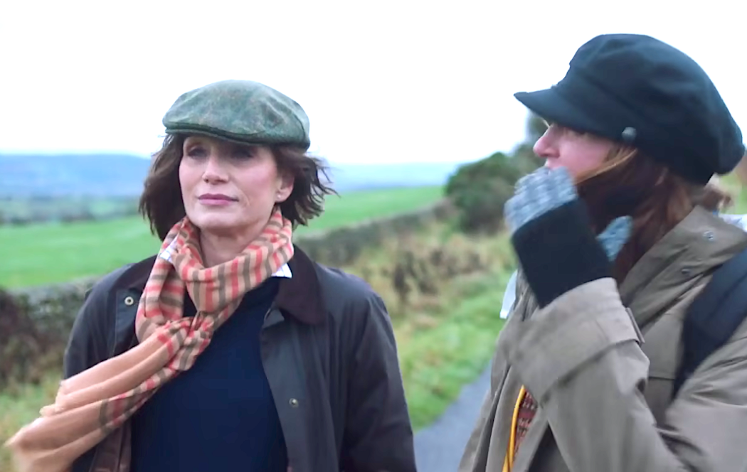 Military Wives (2020), Kristin Scott Thomas, Sharon Horgan, Transmission Films