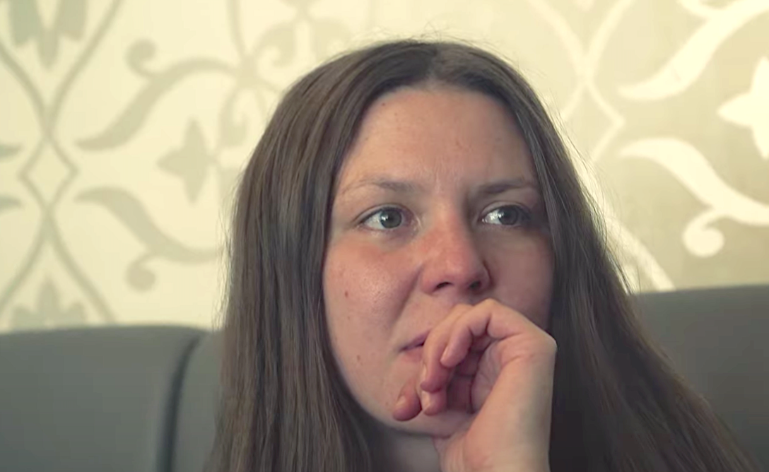 The Painter and the Thief (2020), Barbora Kysilkova, Neon