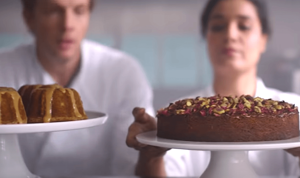 Love Sarah (2020), Rupert Penry-Jones, Shelley Conn