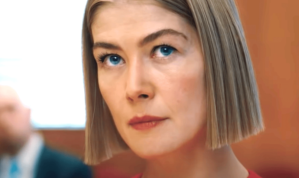 I Care a Lot (2020), Rosamund Pike, Amazon Prime Video