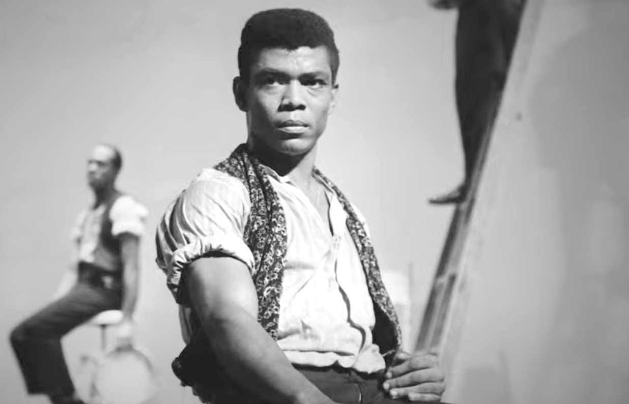 Ailey (2021), Alvin Ailey, Neon